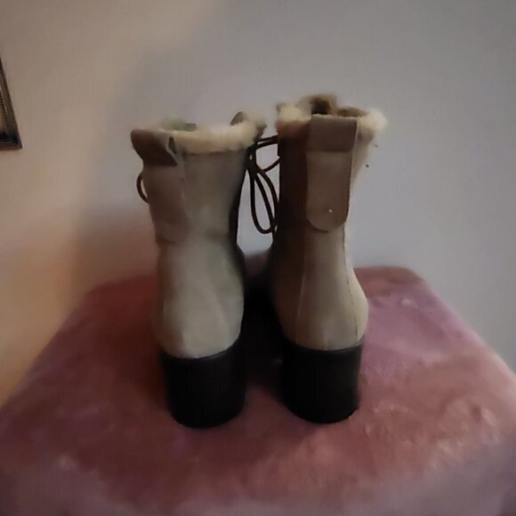 Pure Sole Darlin Suede Boots - Picture 3 of 5